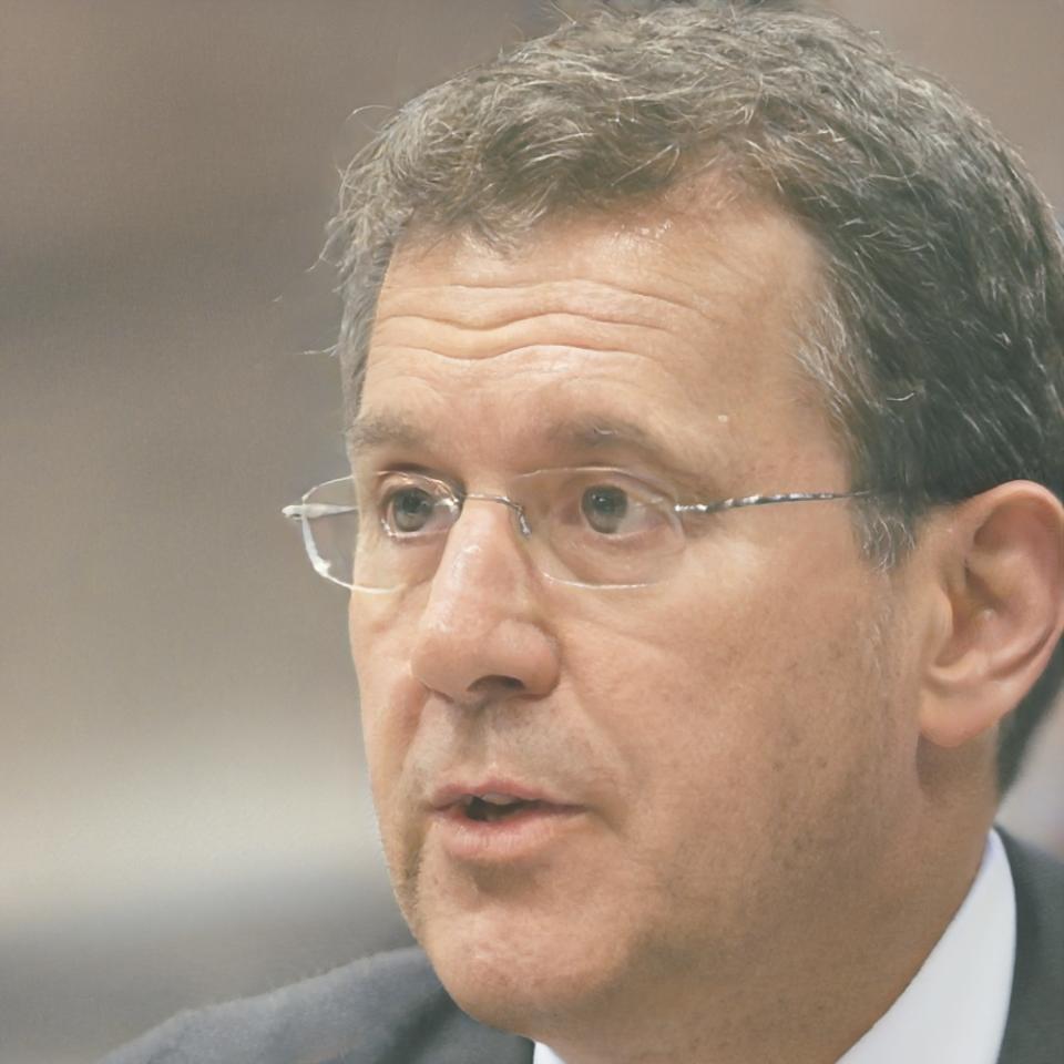 Dejan Vukovic teaching financial modelling