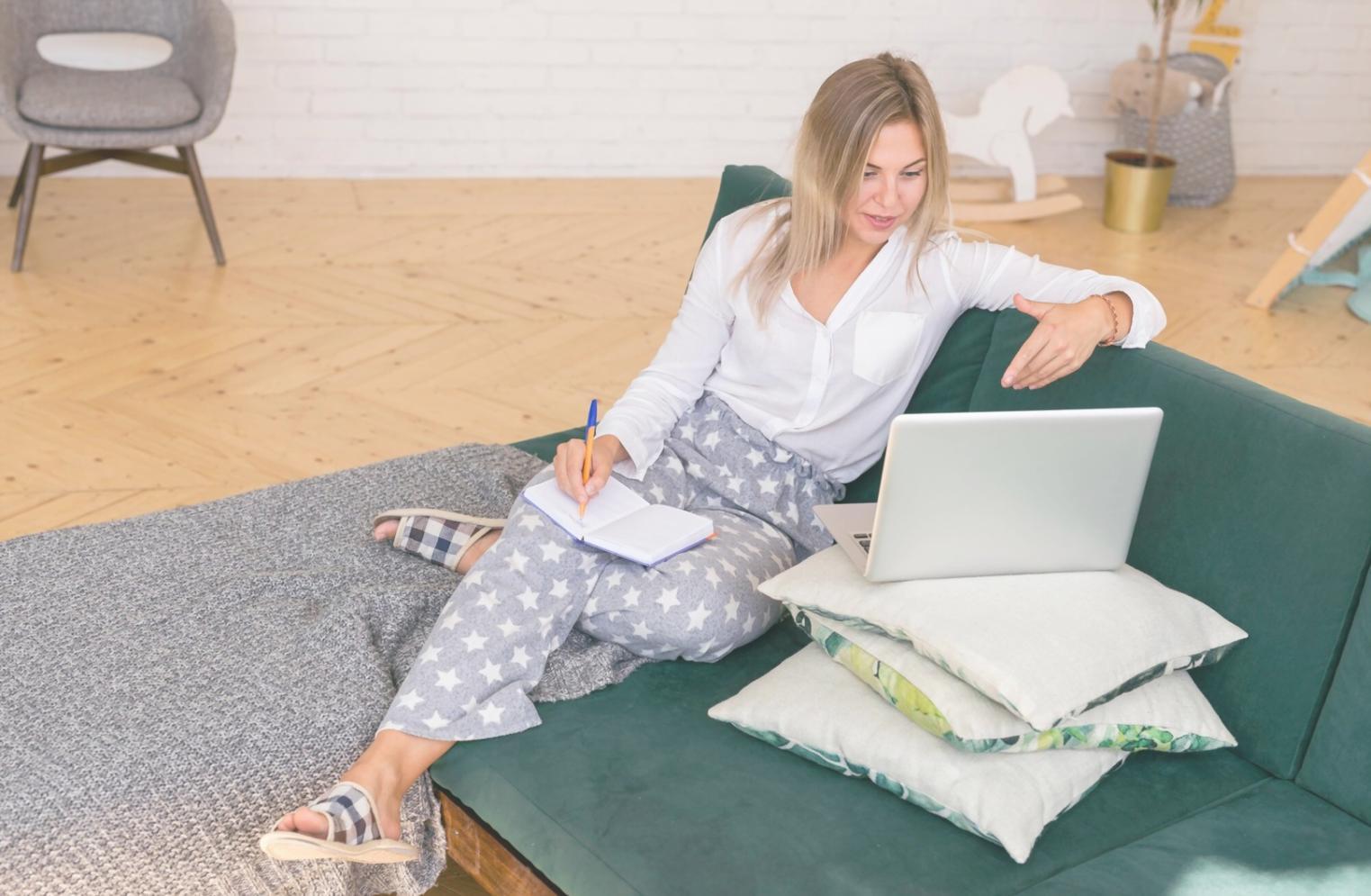 Team collaboration on financial planning